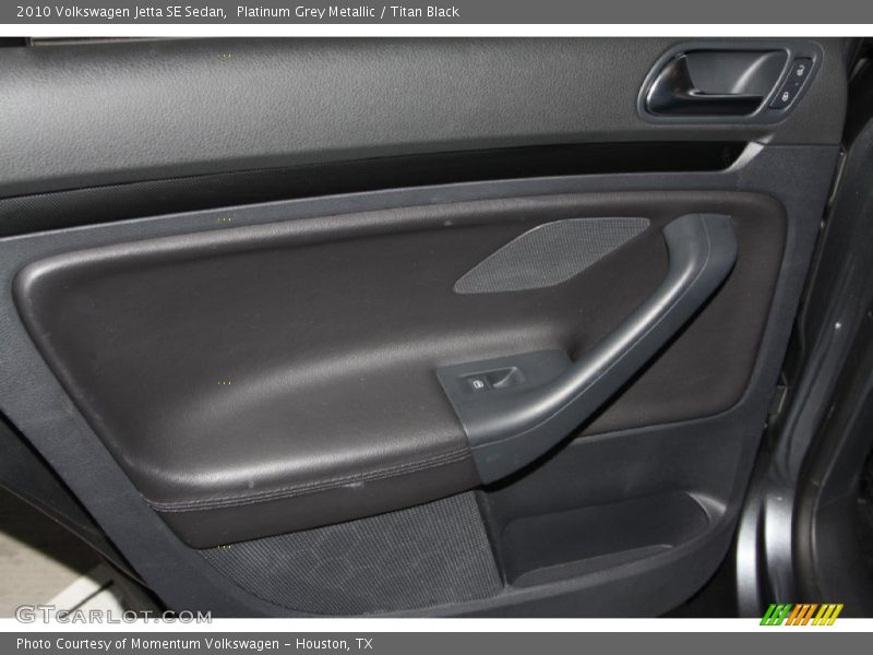 Platinum Grey Metallic / Titan Black 2010 Volkswagen Jetta SE Sedan