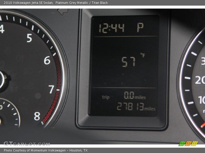 Platinum Grey Metallic / Titan Black 2010 Volkswagen Jetta SE Sedan