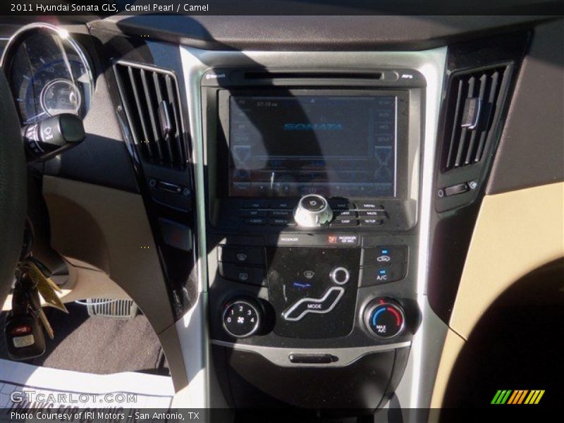 Camel Pearl / Camel 2011 Hyundai Sonata GLS