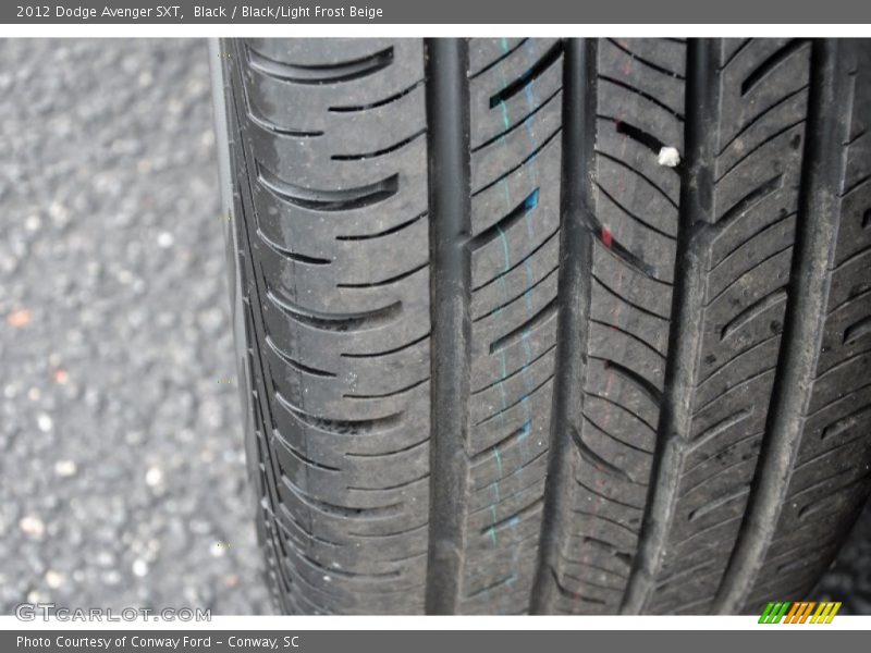 Black / Black/Light Frost Beige 2012 Dodge Avenger SXT
