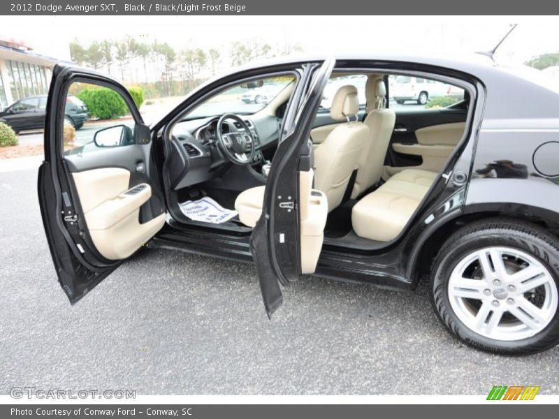 Black / Black/Light Frost Beige 2012 Dodge Avenger SXT