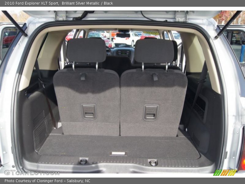  2010 Explorer XLT Sport Trunk