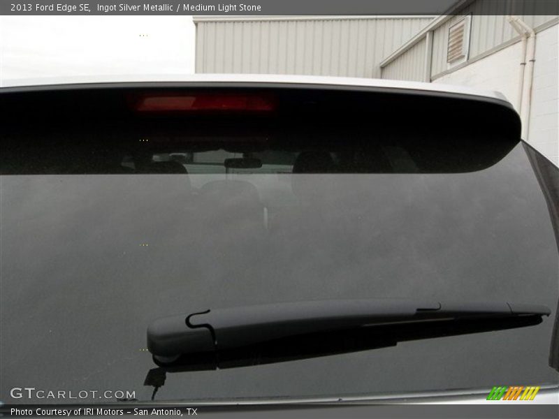 Ingot Silver Metallic / Medium Light Stone 2013 Ford Edge SE