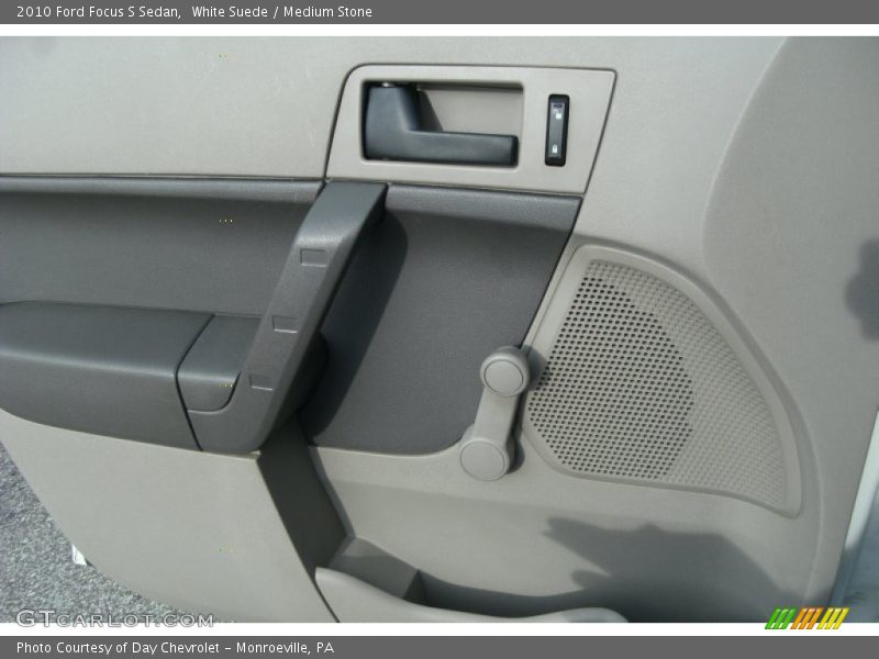 White Suede / Medium Stone 2010 Ford Focus S Sedan