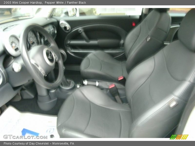 Pepper White / Panther Black 2003 Mini Cooper Hardtop
