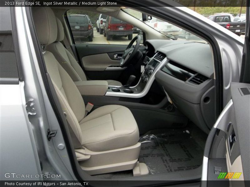Ingot Silver Metallic / Medium Light Stone 2013 Ford Edge SE