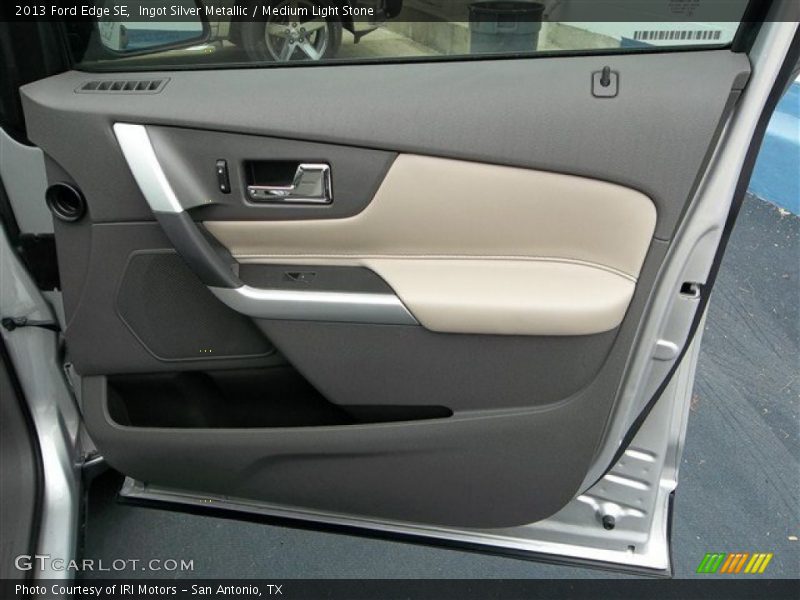 Ingot Silver Metallic / Medium Light Stone 2013 Ford Edge SE