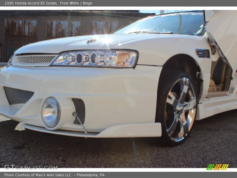 Frost White / Beige 1995 Honda Accord EX Sedan