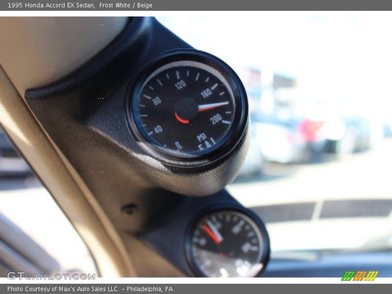 Frost White / Beige 1995 Honda Accord EX Sedan