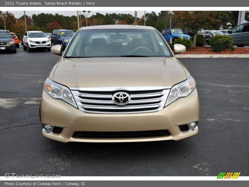 Sandy Beach Metallic / Ivory 2012 Toyota Avalon