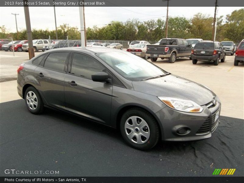 Sterling Gray / Charcoal Black 2013 Ford Focus S Sedan