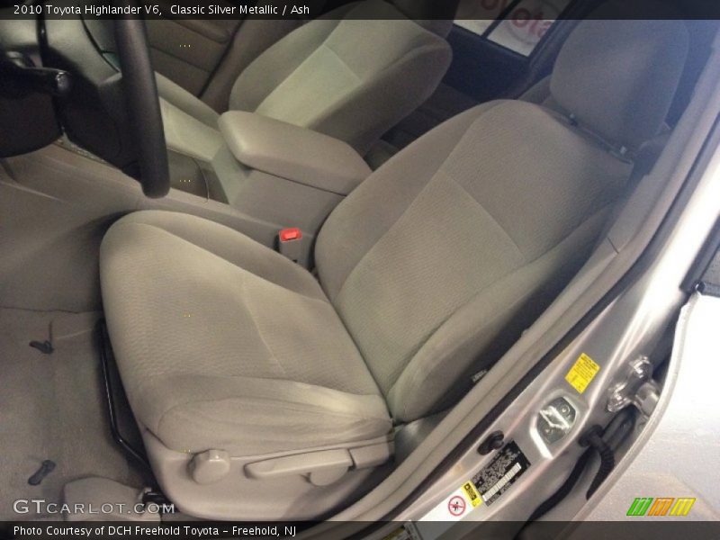 Classic Silver Metallic / Ash 2010 Toyota Highlander V6
