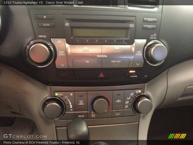 Classic Silver Metallic / Ash 2010 Toyota Highlander V6