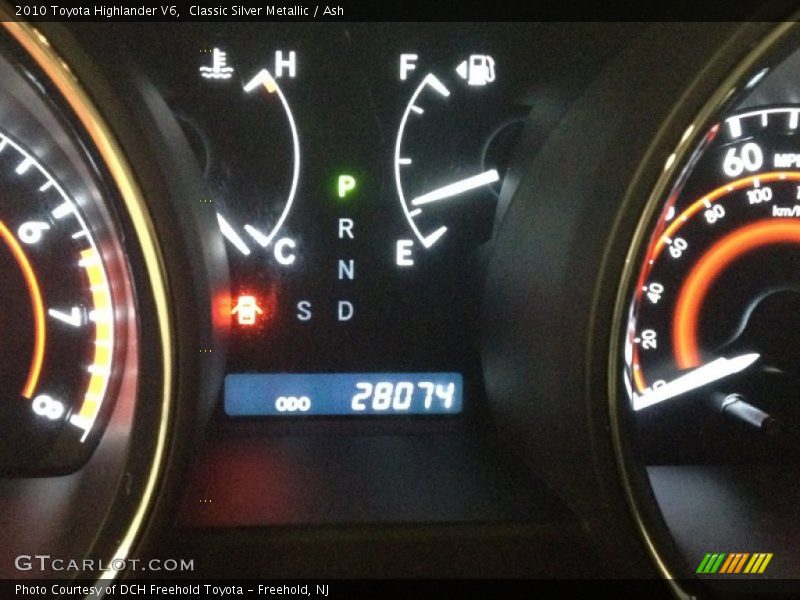 Classic Silver Metallic / Ash 2010 Toyota Highlander V6