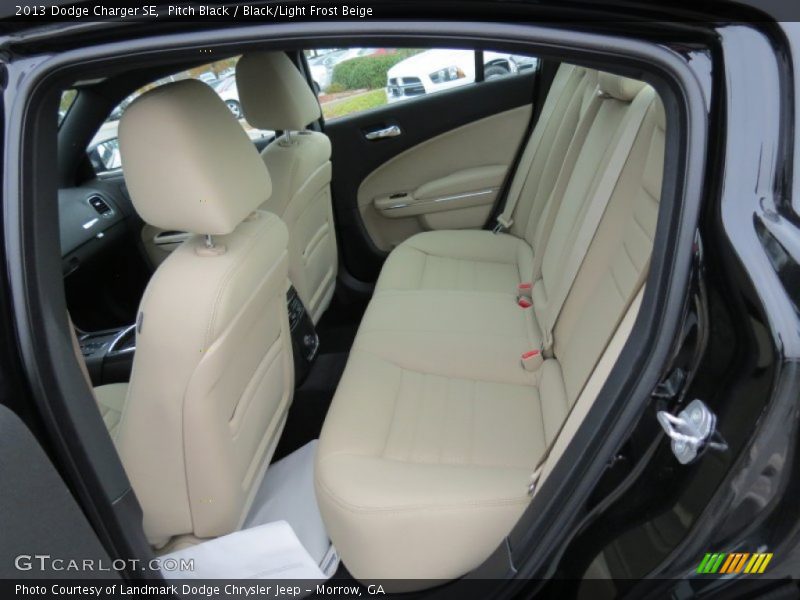 Pitch Black / Black/Light Frost Beige 2013 Dodge Charger SE
