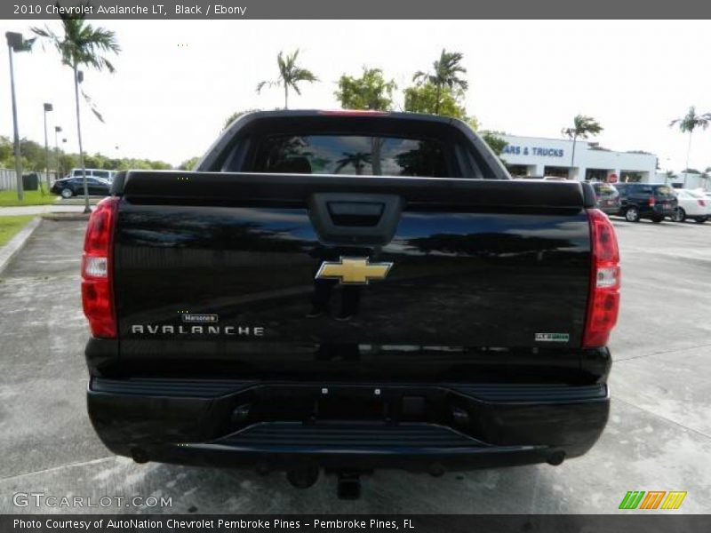 Black / Ebony 2010 Chevrolet Avalanche LT