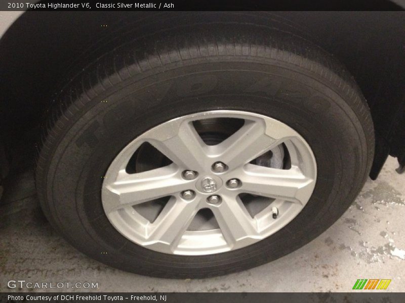 Classic Silver Metallic / Ash 2010 Toyota Highlander V6