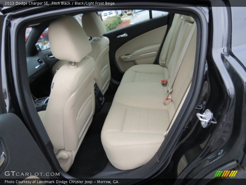 Pitch Black / Black/Light Frost Beige 2013 Dodge Charger SE