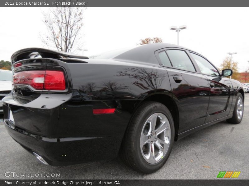 Pitch Black / Black 2013 Dodge Charger SE