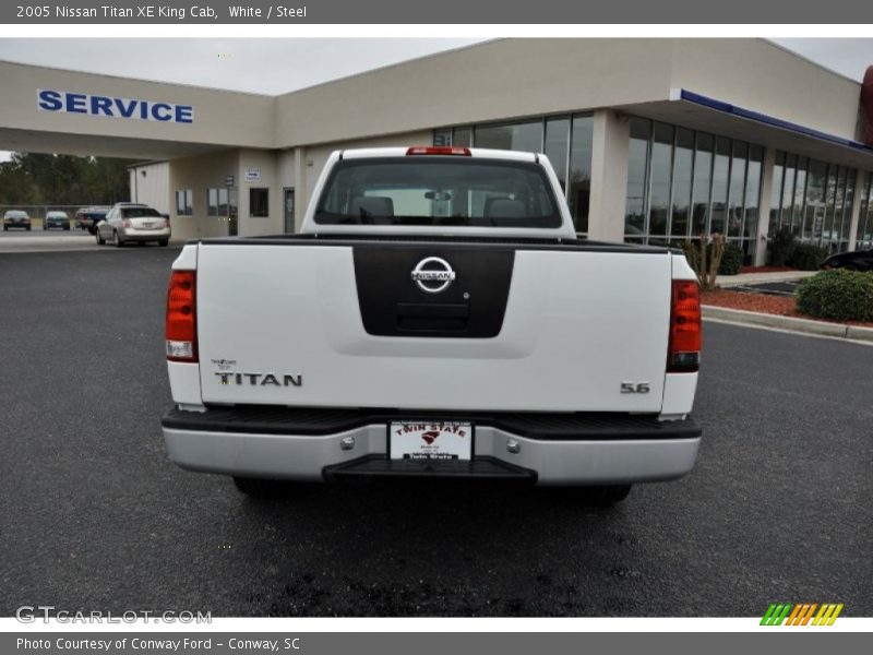 White / Steel 2005 Nissan Titan XE King Cab