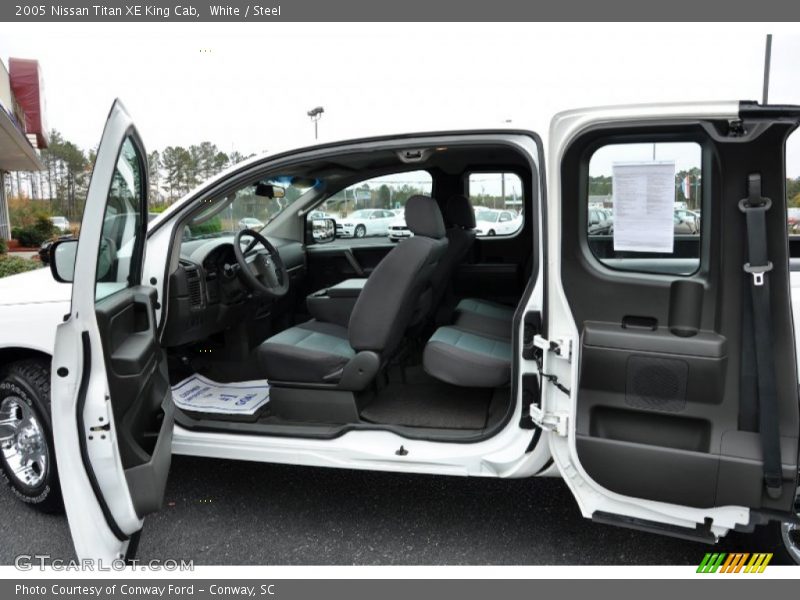 White / Steel 2005 Nissan Titan XE King Cab
