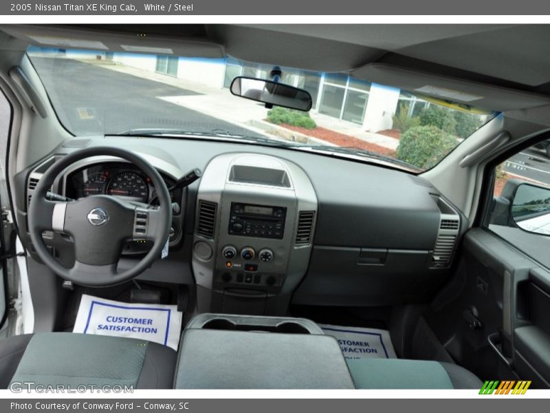 White / Steel 2005 Nissan Titan XE King Cab
