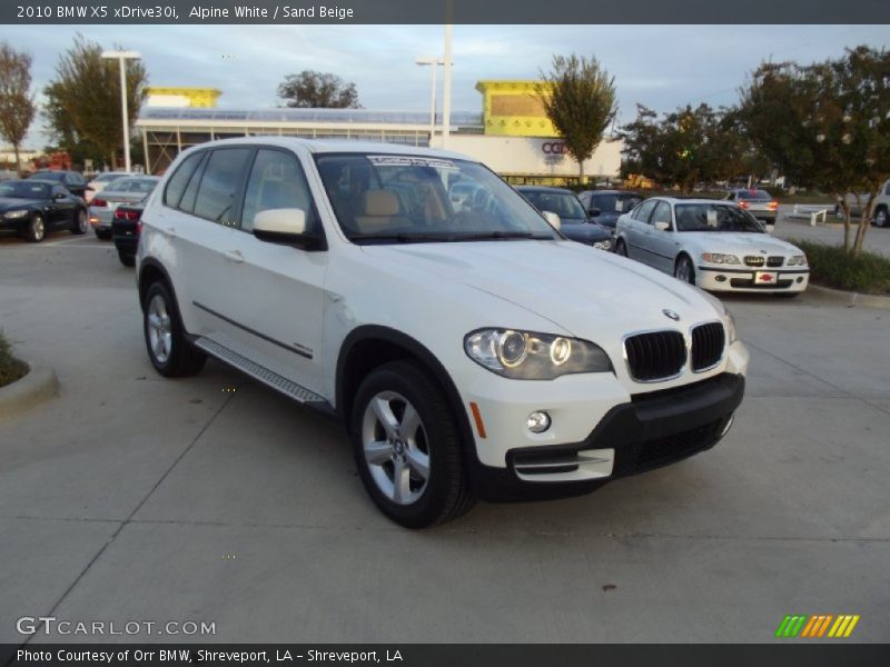 Alpine White / Sand Beige 2010 BMW X5 xDrive30i