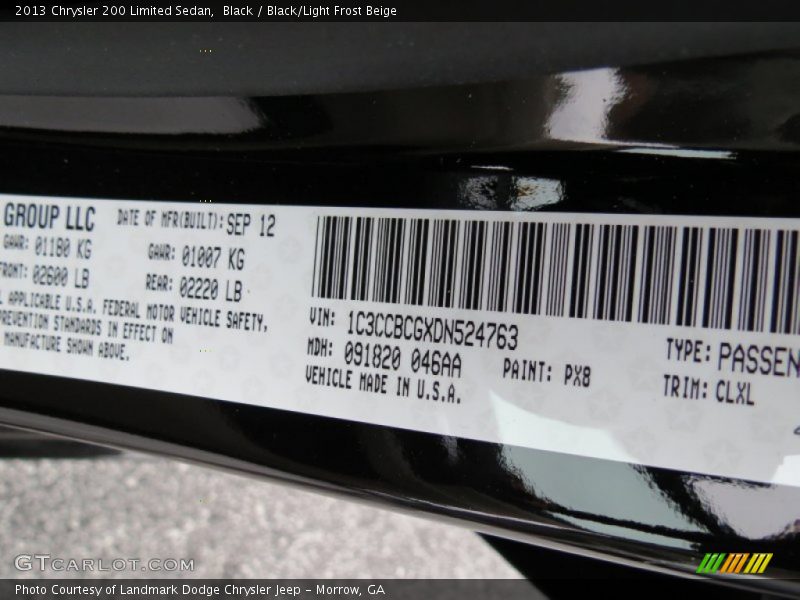 Black / Black/Light Frost Beige 2013 Chrysler 200 Limited Sedan