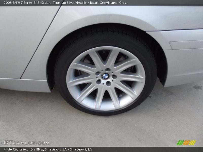 Titanium Silver Metallic / Basalt Grey/Flannel Grey 2005 BMW 7 Series 745i Sedan