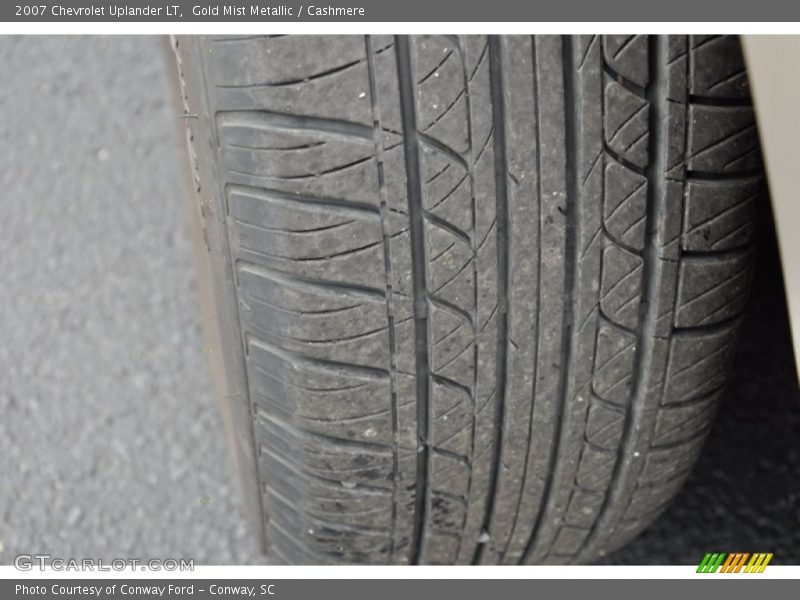 Gold Mist Metallic / Cashmere 2007 Chevrolet Uplander LT