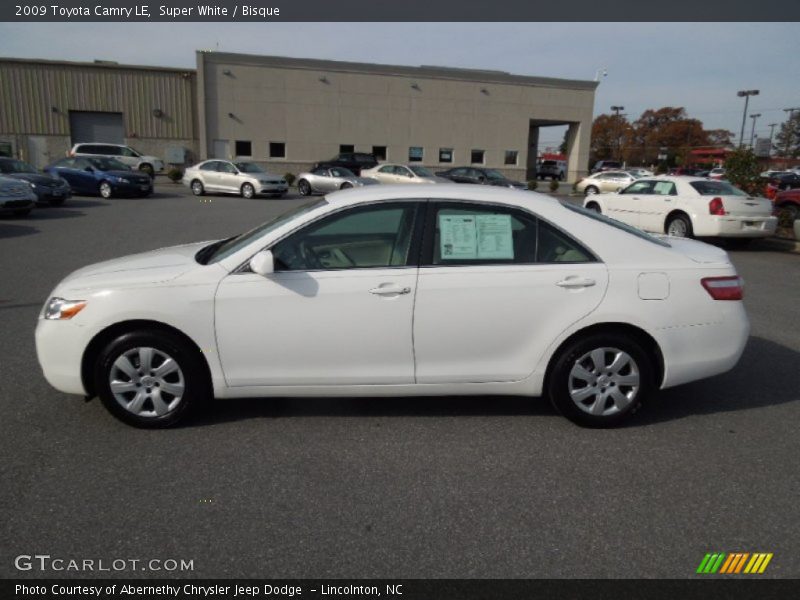 Super White / Bisque 2009 Toyota Camry LE