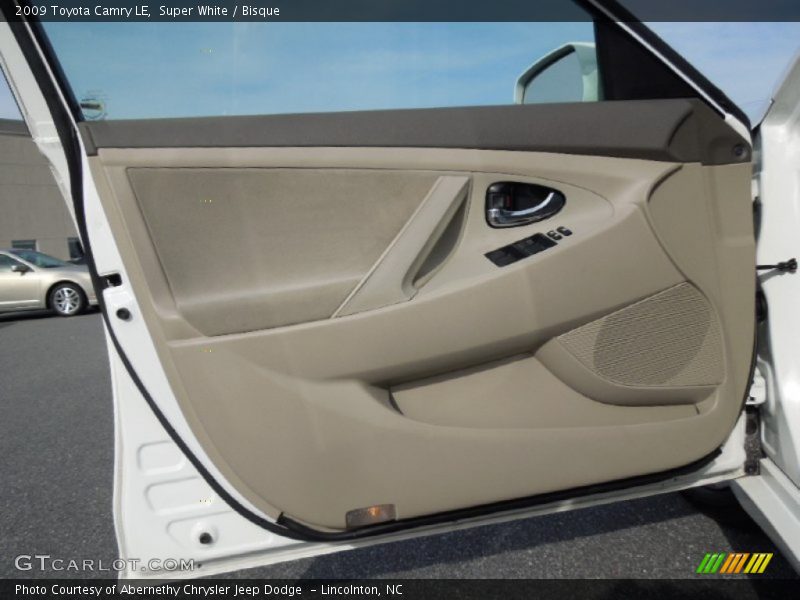 Super White / Bisque 2009 Toyota Camry LE
