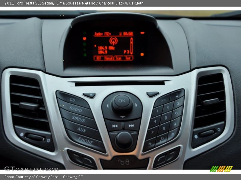 Lime Squeeze Metallic / Charcoal Black/Blue Cloth 2011 Ford Fiesta SEL Sedan