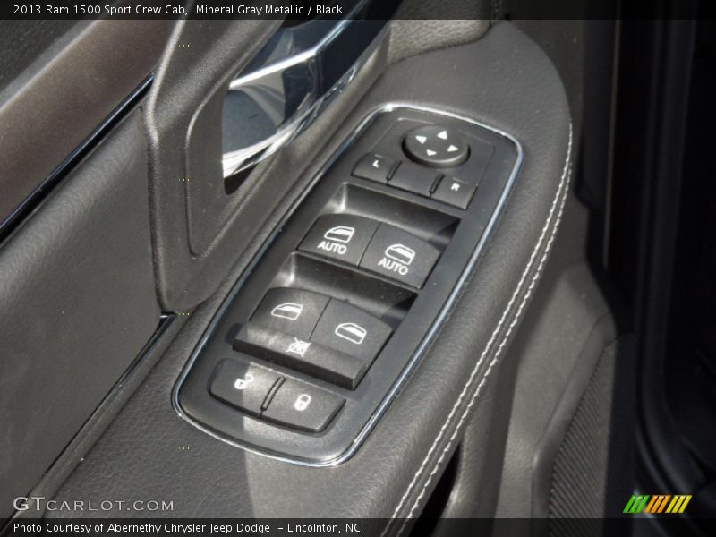 Controls of 2013 1500 Sport Crew Cab