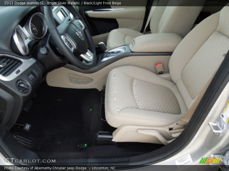 Bright Silver Metallic / Black/Light Frost Beige 2013 Dodge Journey SE