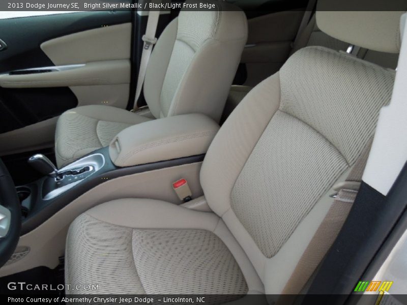 Bright Silver Metallic / Black/Light Frost Beige 2013 Dodge Journey SE
