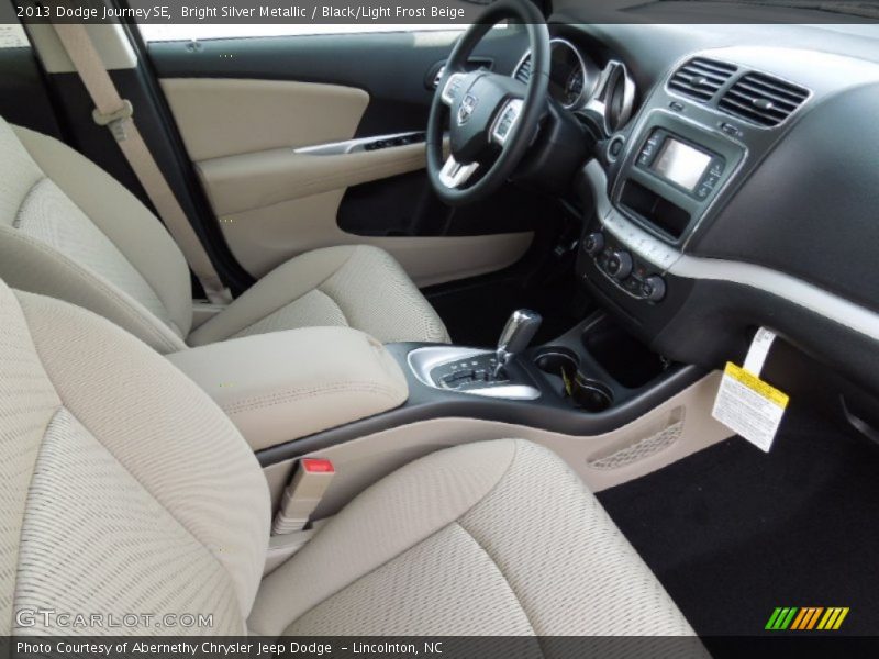 Bright Silver Metallic / Black/Light Frost Beige 2013 Dodge Journey SE