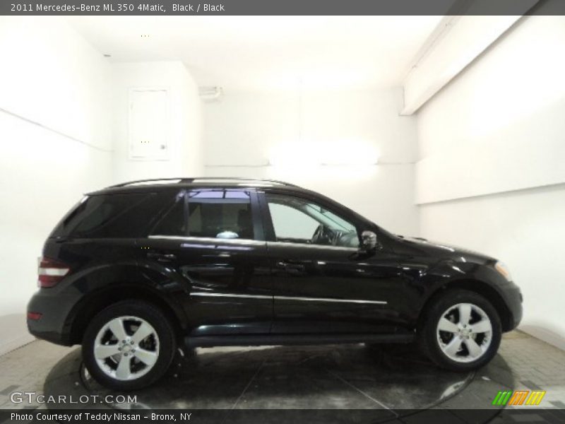 Black / Black 2011 Mercedes-Benz ML 350 4Matic
