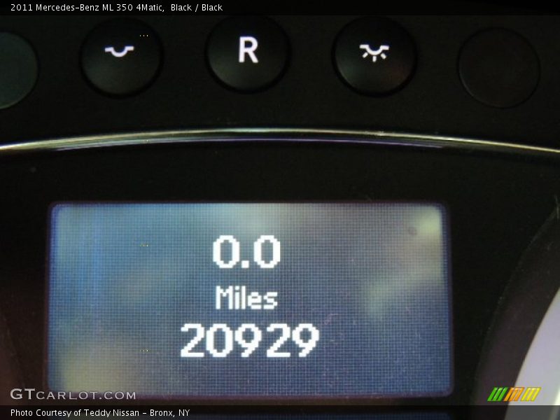Black / Black 2011 Mercedes-Benz ML 350 4Matic