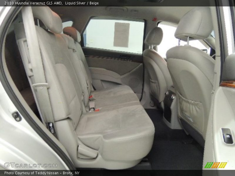 Liquid Silver / Beige 2010 Hyundai Veracruz GLS AWD