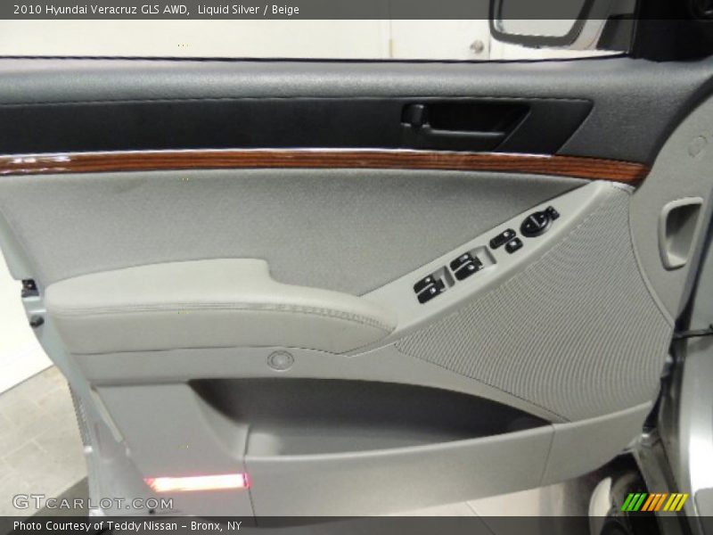 Liquid Silver / Beige 2010 Hyundai Veracruz GLS AWD