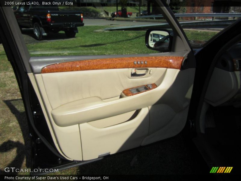 Black Onyx / Ecru 2006 Lexus LS 430