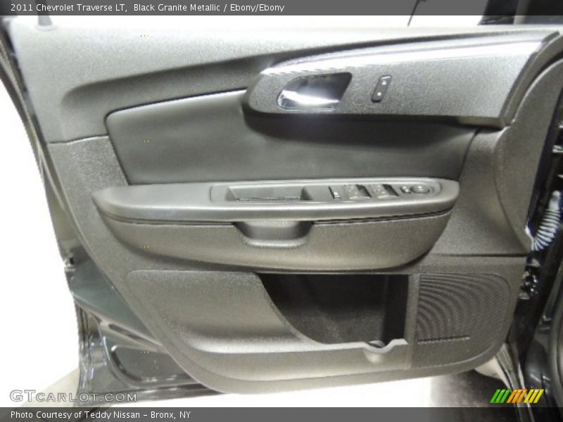 Black Granite Metallic / Ebony/Ebony 2011 Chevrolet Traverse LT