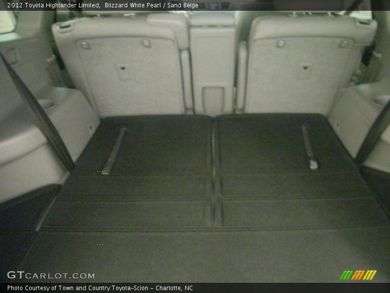 Blizzard White Pearl / Sand Beige 2012 Toyota Highlander Limited