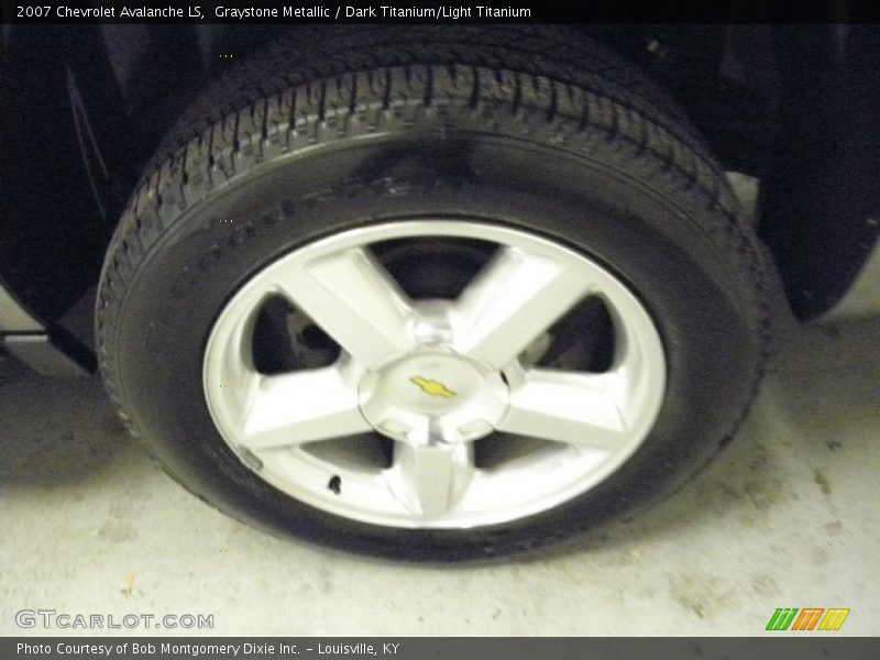 Graystone Metallic / Dark Titanium/Light Titanium 2007 Chevrolet Avalanche LS
