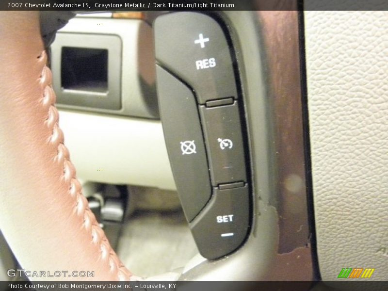Graystone Metallic / Dark Titanium/Light Titanium 2007 Chevrolet Avalanche LS