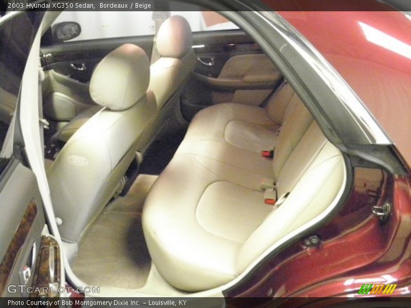 Bordeaux / Beige 2003 Hyundai XG350 Sedan