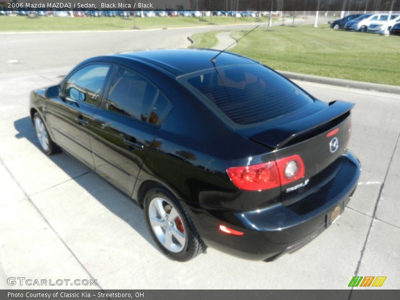 Black Mica / Black 2006 Mazda MAZDA3 i Sedan