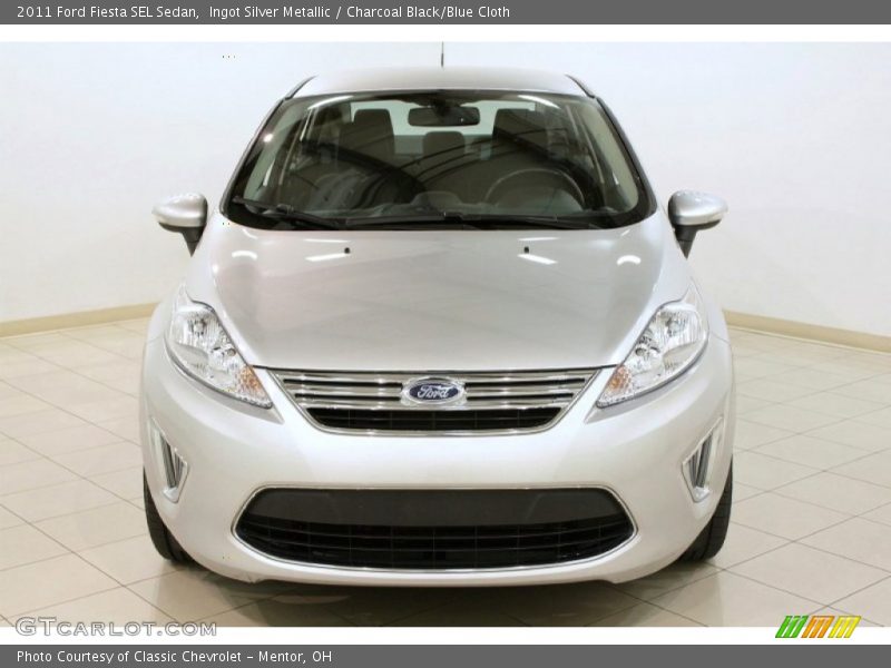Ingot Silver Metallic / Charcoal Black/Blue Cloth 2011 Ford Fiesta SEL Sedan