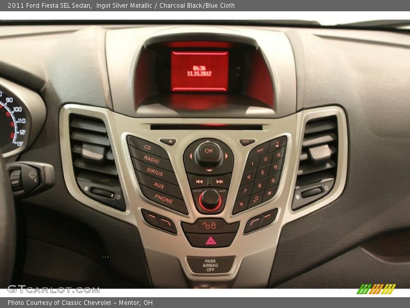 Controls of 2011 Fiesta SEL Sedan